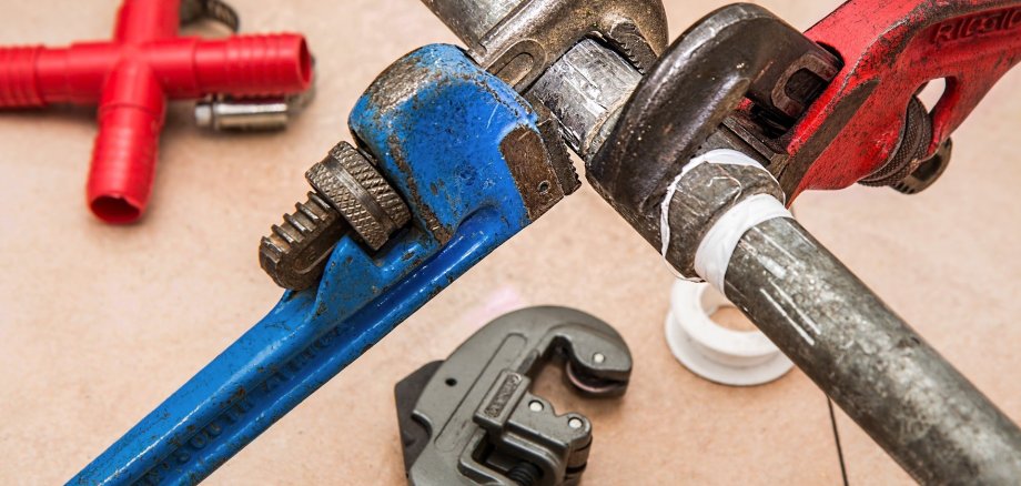 plumbing-840835_1920.jpg
