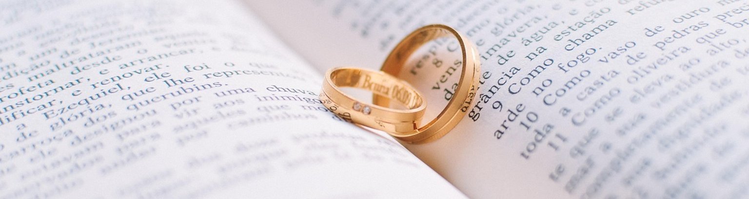 Hochzeitskleider_Damals-Heute.jpg