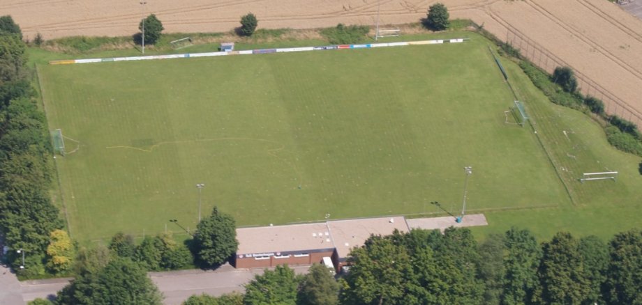 Sportplatz Bexterhagen.JPG